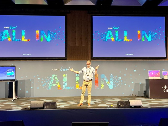 Nathan on stage at Cisco Live Melbourne.