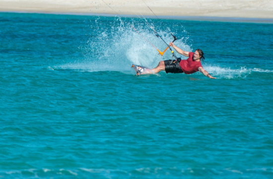 Cullen enjoys warm weather and perfect waves in Western Australia. Photo credit: Rick Price