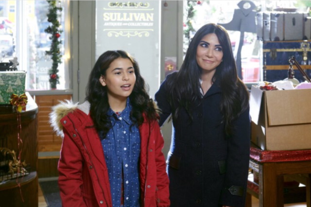 Scarlet’s daughter Veronica acting in a scene with Marisol Nichols